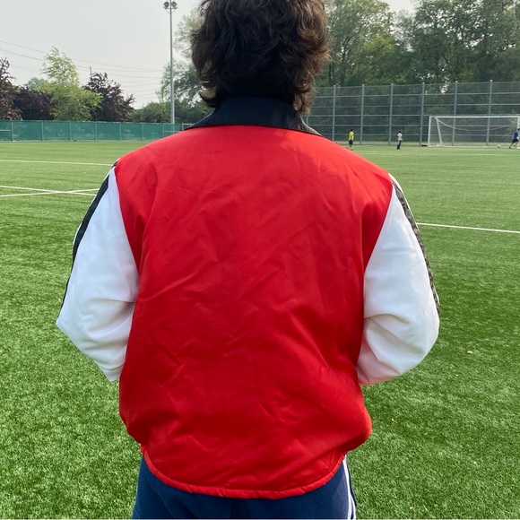 AVON Red Bomber Jacket - Picture 6 of 8